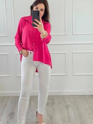 Camisa plissada nas costas